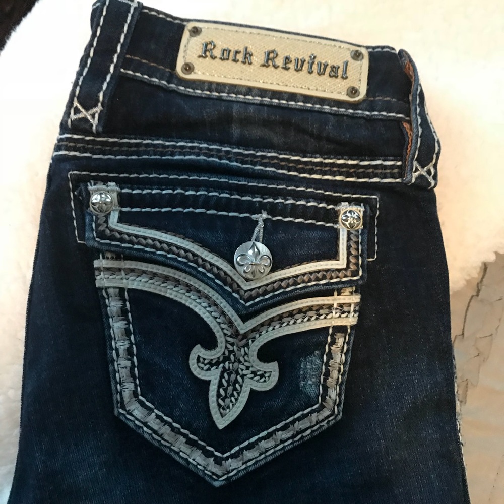 Women’s Rock Revival Jeans